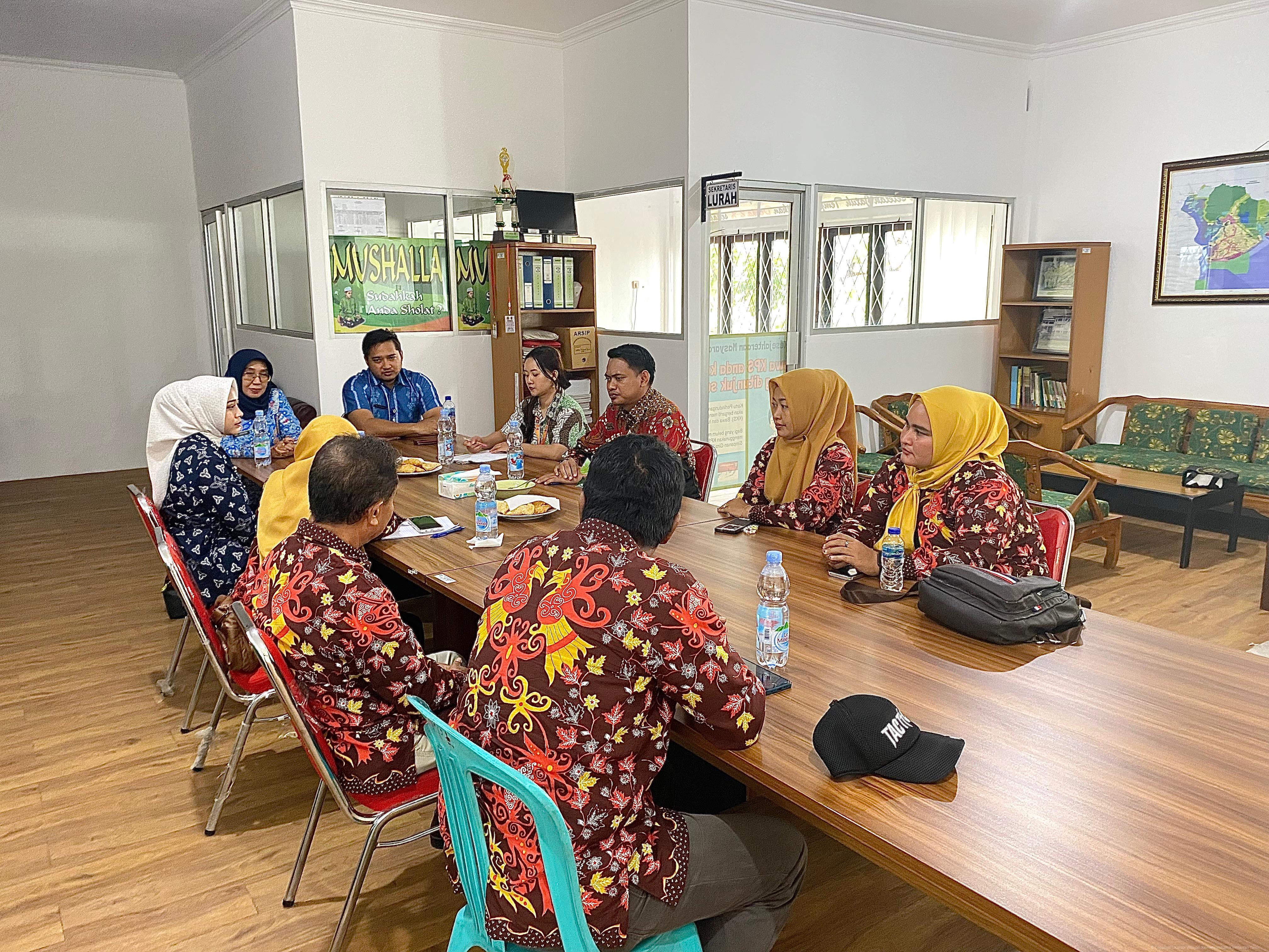 Dorong Penguatan Akses Keadilan di Kelurahan, Kanwil Kemenkum Kaltim Lakukan Monev Posbankum di Kota Balikpapan